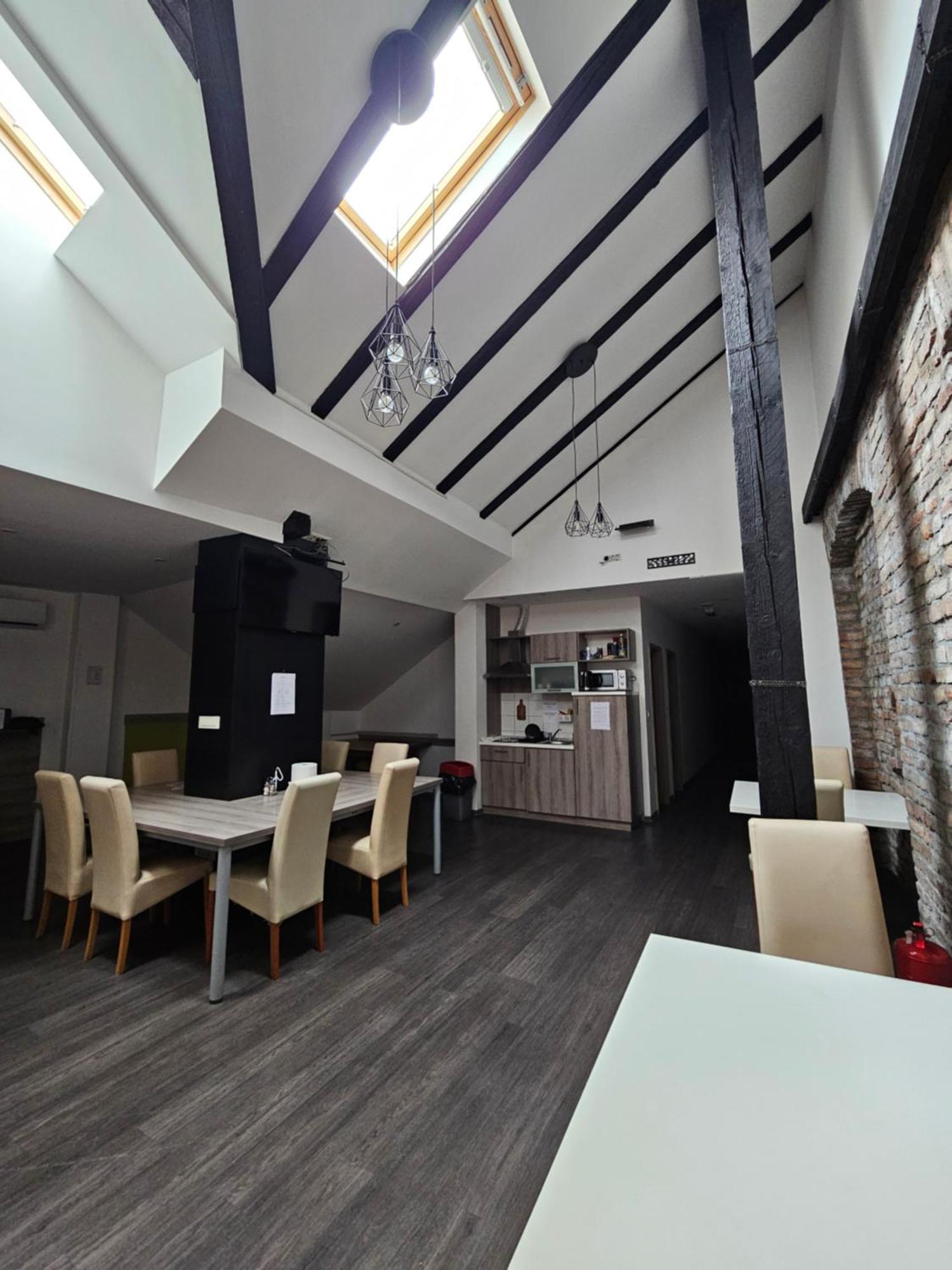 Kaptol Rooms
